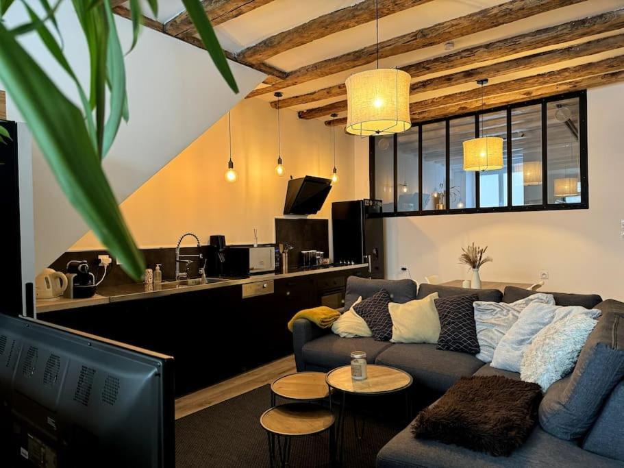 Cosy Centre *